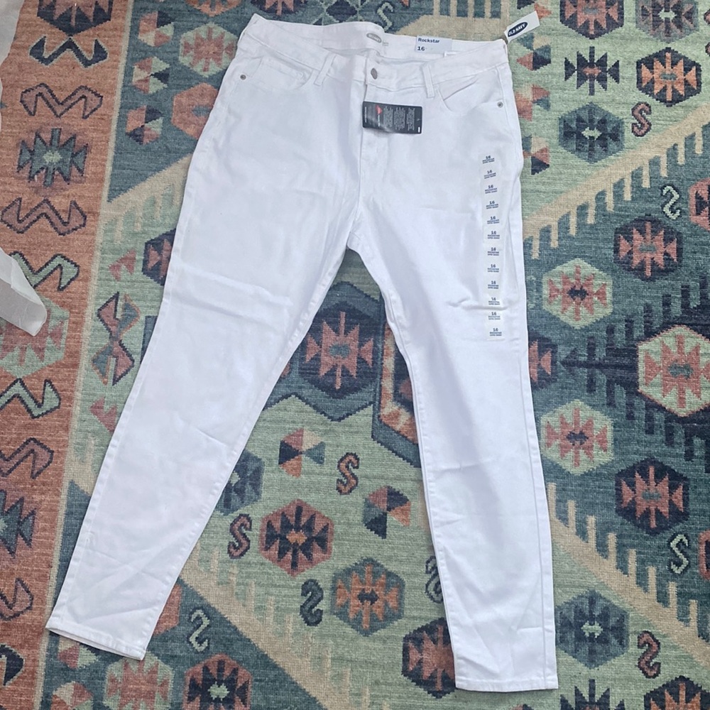 Old navy , size 16, white super skinny rockstar jeans